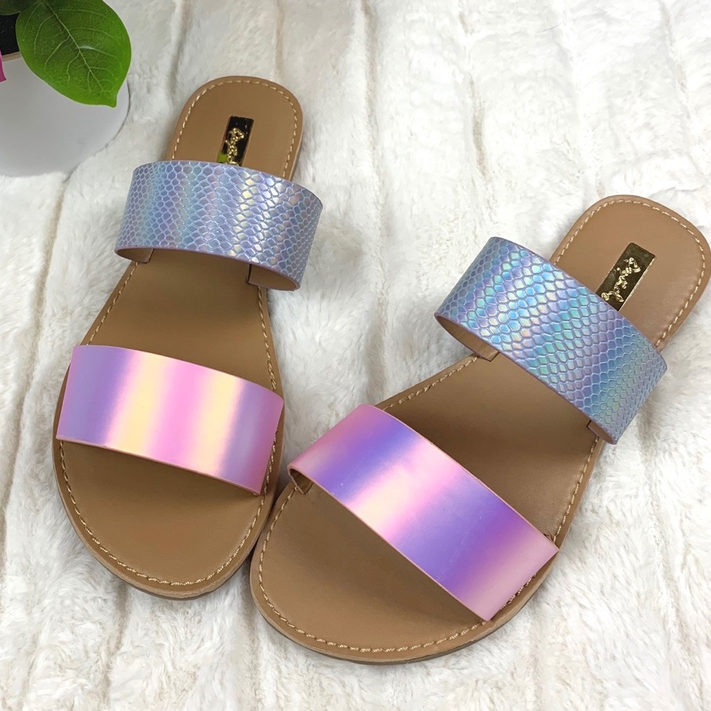 Iridescent lav /silver mermaid slide
